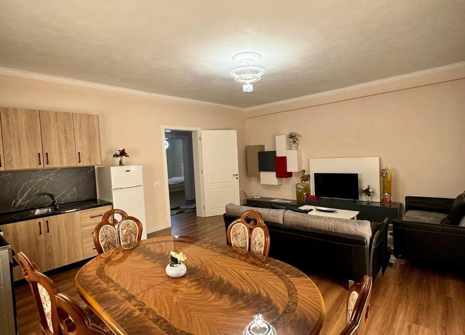 Kmk Apartments Tirana 0*,