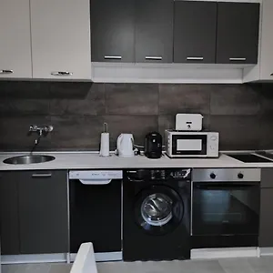 https://apartment-tina-pula-52100-4.in-istria.net